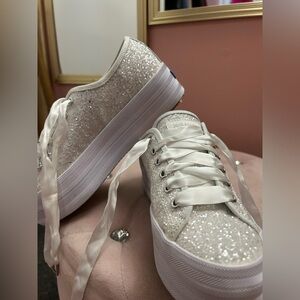 Kate Spade Glitter Sneakers - Cream